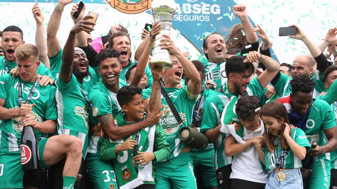 Rio Ave conquista título da segunda liga de futebol Rio Ave conquista título da segunda liga de futebol