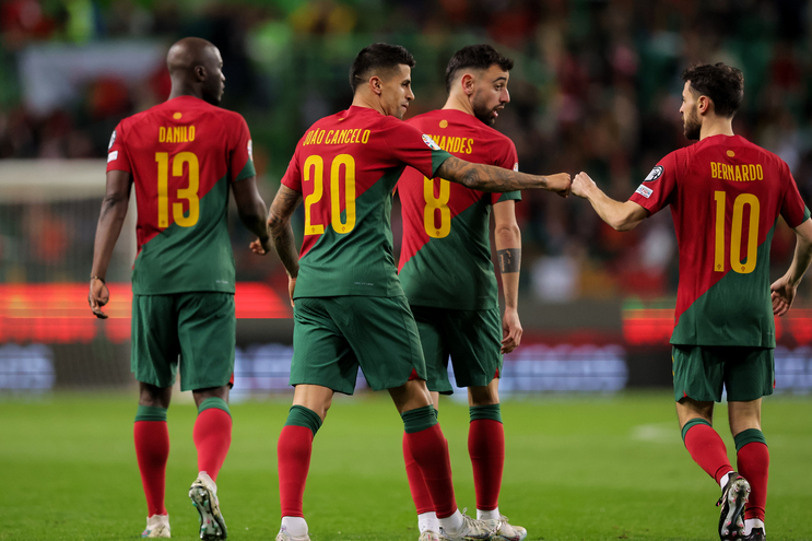 Portugal goleou Luxemburgo em noite histórica com o Euro 2024 praticamente garantido