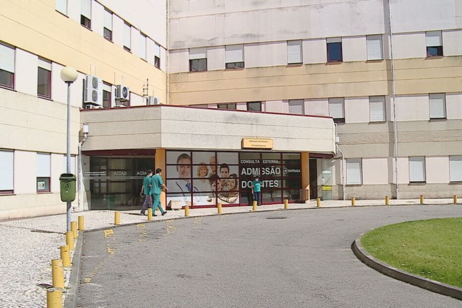 Protesto no Hospital de Santa Maria da Feira contra “funções deturpadas” e dívidas em atraso Protesto no Hospital de Santa Maria da Feira contra “funções deturpadas” e dívidas em atraso