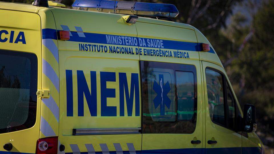 Matosinhos: Trabalhador morre vítima de doença súbita no Estádio do FC Perafita Matosinhos: Trabalhador morre vítima de doença súbita no Estádio do FC Perafita