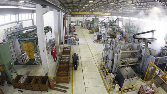 Empresa de Oliveira de Azeméis entra em insolvência, deixando 500 trabalhadores em risco Empresa de Oliveira de Azeméis entra em insolvência, deixando 500 trabalhadores em risco