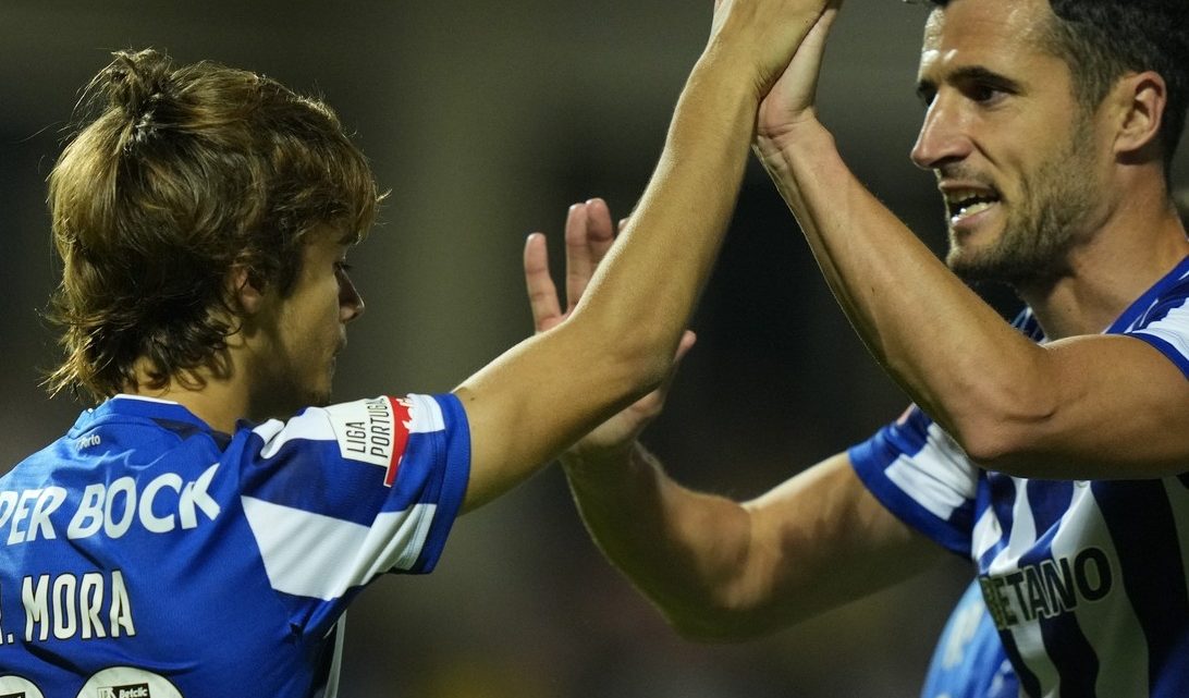 Dragões voltam aos triunfos em Rio Maior com golo de Rodrigo Mora Dragões voltam aos triunfos em Rio Maior com golo de Rodrigo Mora