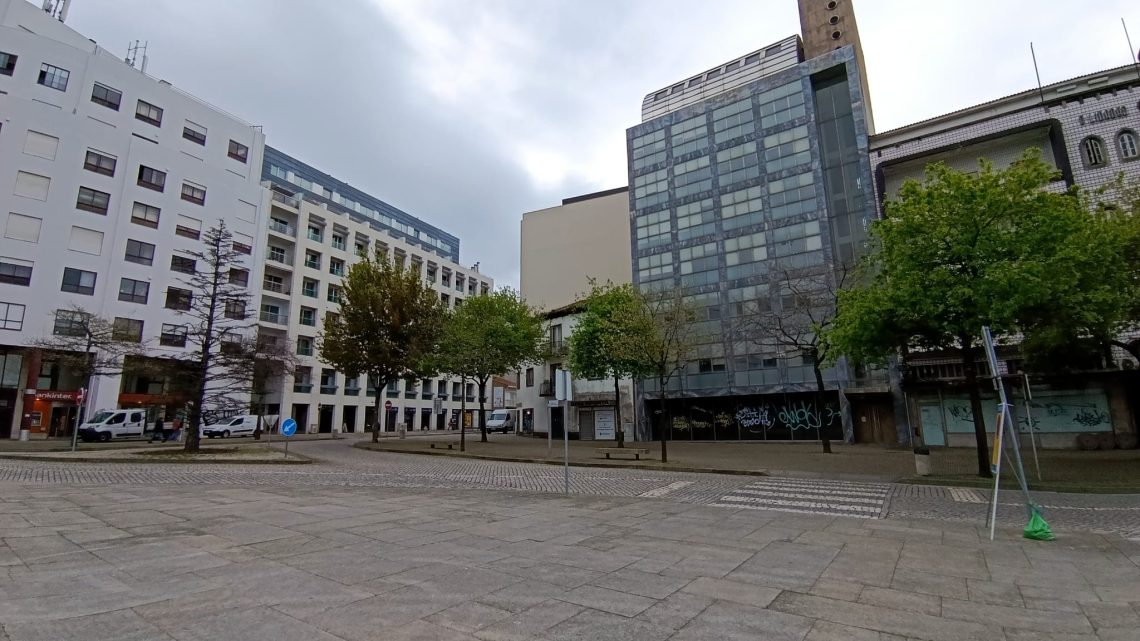 Antigo tribunal da Maia vai dar lugar a prédio de luxo: obras arrancam no próximo mês Antigo tribunal da Maia vai dar lugar a prédio de luxo: obras arrancam no próximo mês