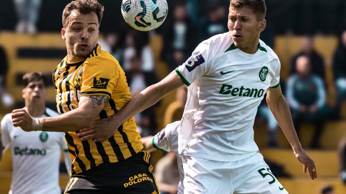 Lusitânia de Lourosa vence Sporting B e aumenta vantagem na liderança