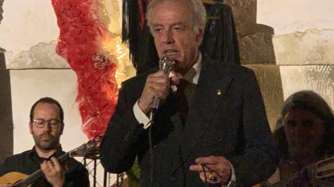 Estreia de “Encontro com o Fado” assinalada com gala de luxo no Celebration by New Layjan em Gaia Estreia de “Encontro com o Fado” assinalada com gala de luxo no Celebration by New Layjan em Gaia