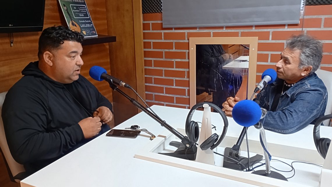 Domingos Mágicos desta semana trouxe a estúdio o Palhaço Mix Domingos Mágicos desta semana trouxe a estúdio o Palhaço Mix
