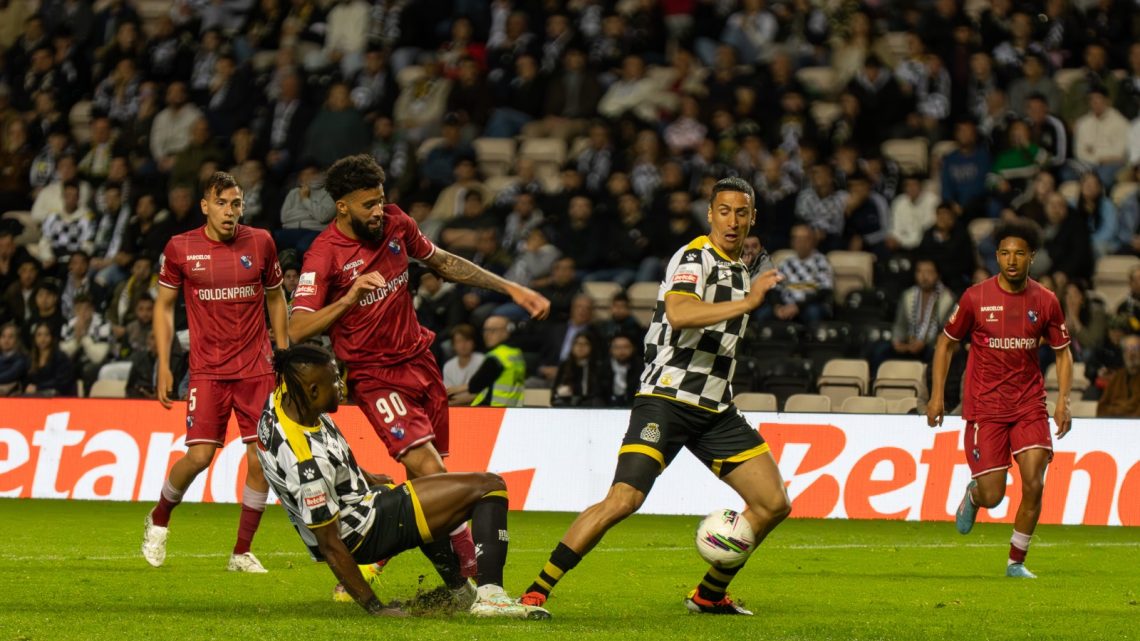 Gil Vicente vence Boavista por 3-1 no Estádio do Bessa com hat-trick de Pablo Felipe Gil Vicente vence Boavista por 3-1 no Estádio do Bessa com hat-trick de Pablo Felipe