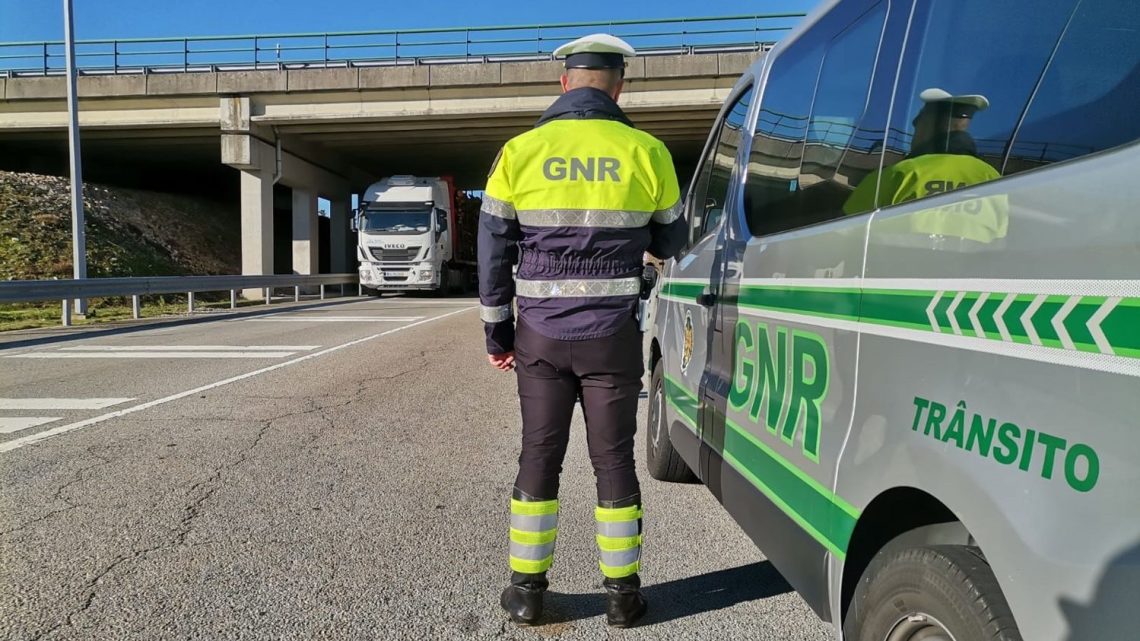 GNR detém 47 pessoas no primeiro dia da operação Páscoa 2025 GNR detém 47 pessoas no primeiro dia da operação Páscoa 2025