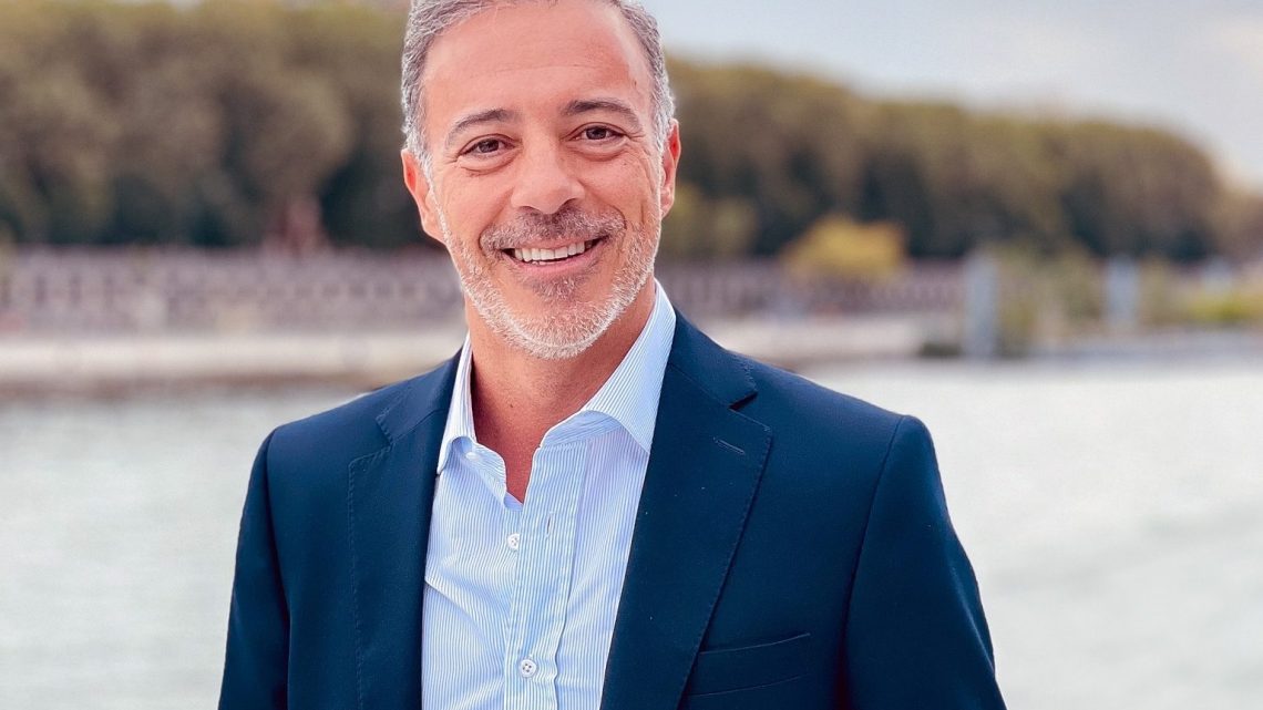 Pedro Duarte oficializa candidatura à Câmara do Porto com foco na segurança, mobilidade e habitação Pedro Duarte oficializa candidatura à Câmara do Porto com foco na segurança, mobilidade e habitação