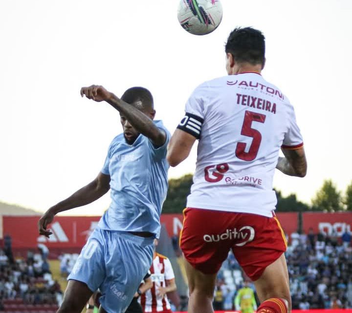 AVS SAD vence Vizela por 3-0 e ganha vantagem no playoff de acesso à Primeira Liga AVS SAD vence Vizela por 3-0 e ganha vantagem no playoff de acesso à Primeira Liga