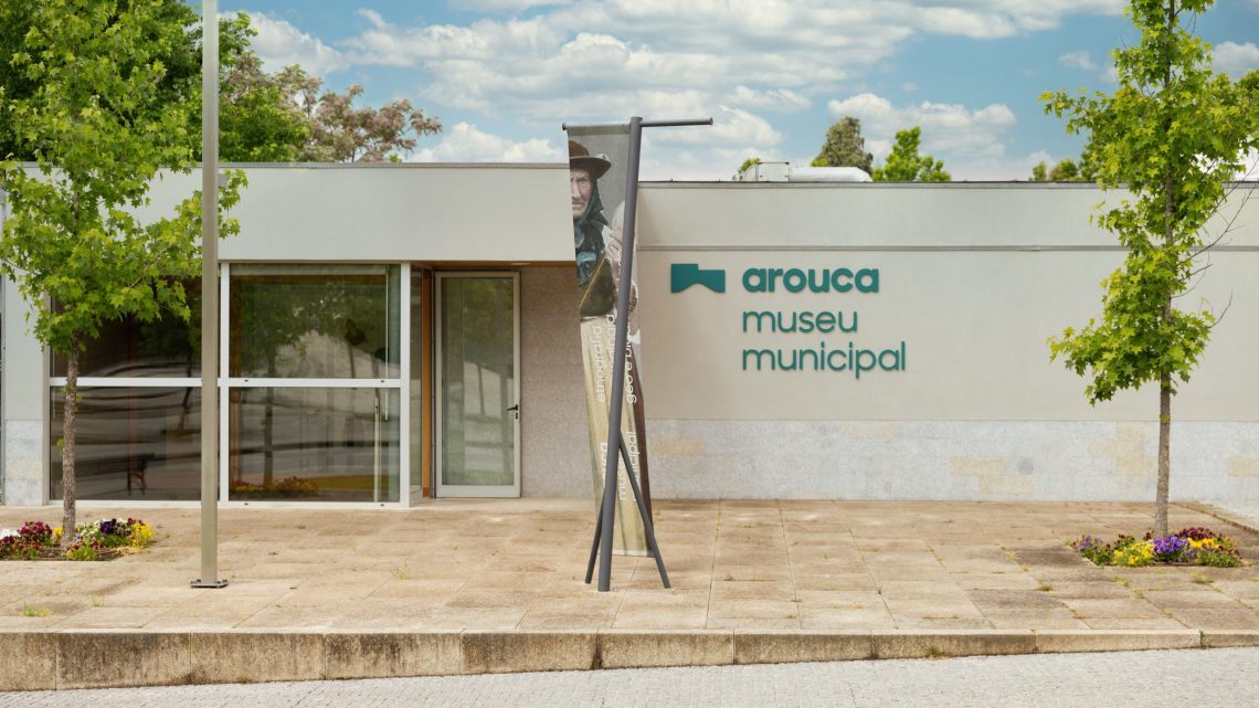 Arouca: Exposição “Iter Hominis: uma rota ilustrada” convida a viajar no tempo através da ilustração Arouca: Exposição “Iter Hominis: uma rota ilustrada” convida a viajar no tempo através da ilustração