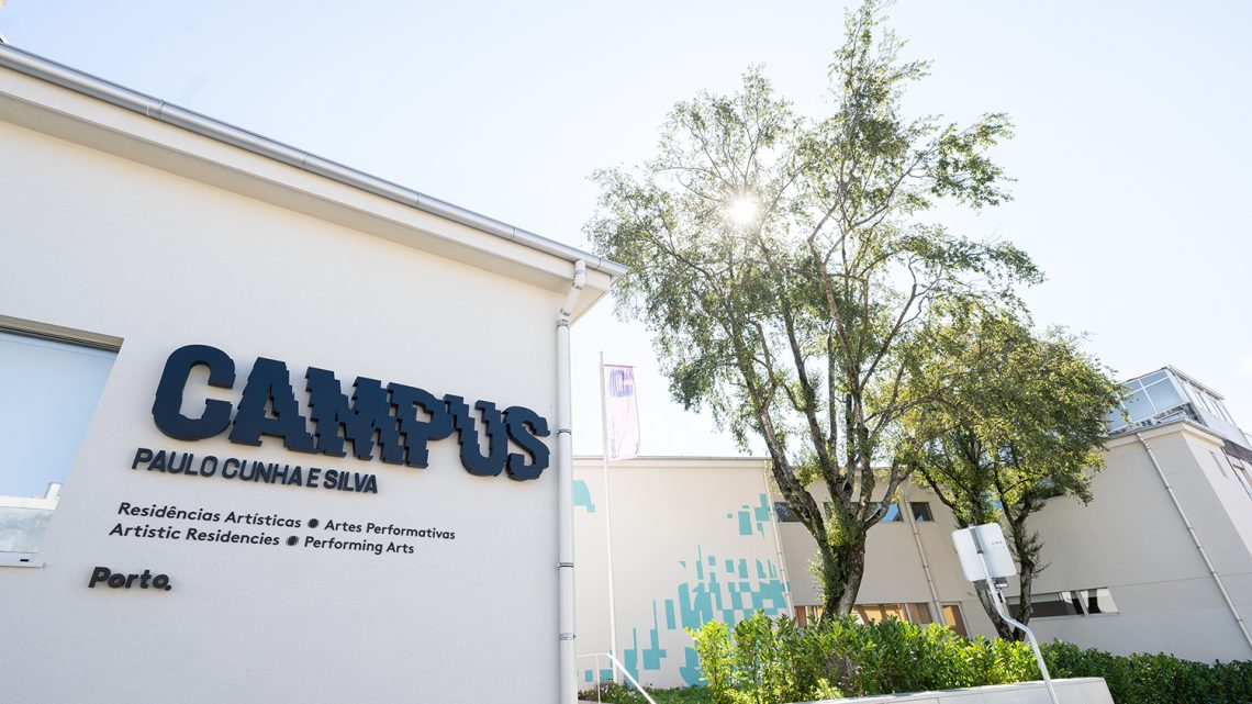 CAMPUS Paulo Cunha e Silva celebra 4.º aniversário com conversa e inauguração de escultura