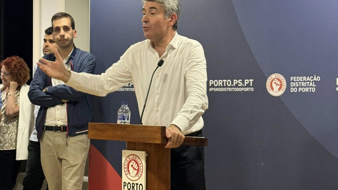 José Luís Carneiro apresenta candidatura a secretário-geral do PS em sala cheia no Porto José Luís Carneiro apresenta candidatura a secretário-geral do PS em sala cheia no Porto