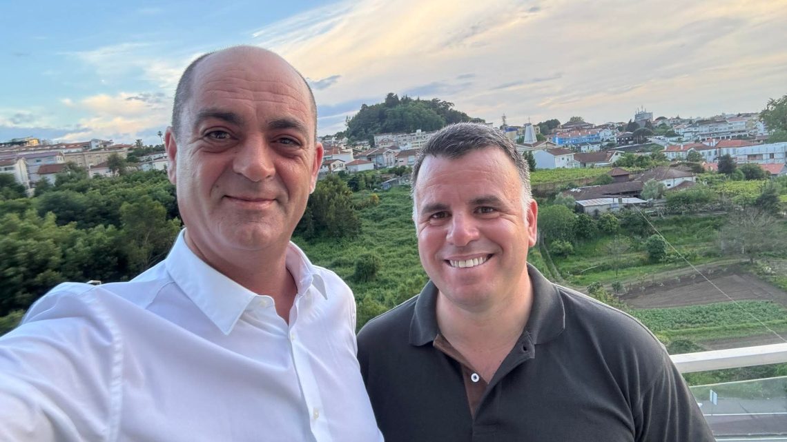 Ex-deputado do PS rompe com o partido e será adversário dos socialistas em Gondomar Ex-deputado do PS rompe com o partido e será adversário dos socialistas em Gondomar