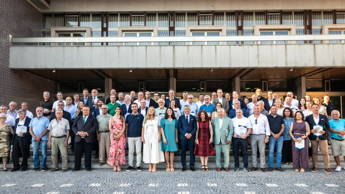 Santo Tirso celebra 40 anos como cidade com homenagem a 55 personalidades e instituições Santo Tirso celebra 40 anos como cidade com homenagem a 55 personalidades e instituições