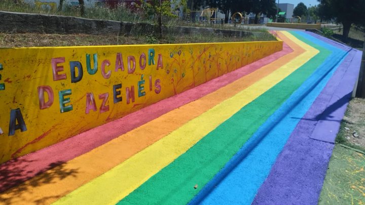 Oliveira de Azeméis celebra inclusão com mural LGBT+ pintado por crianças