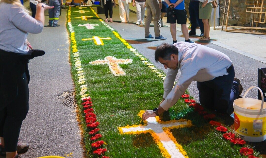 Matosinhos celebra este fim de semana as Festas em honra de São Mamede de Perafita com tapetes de flores, procissão e concerto popular Matosinhos celebra este fim de semana as Festas em honra de São Mamede de Perafita com tapetes de flores, procissão e concerto popular