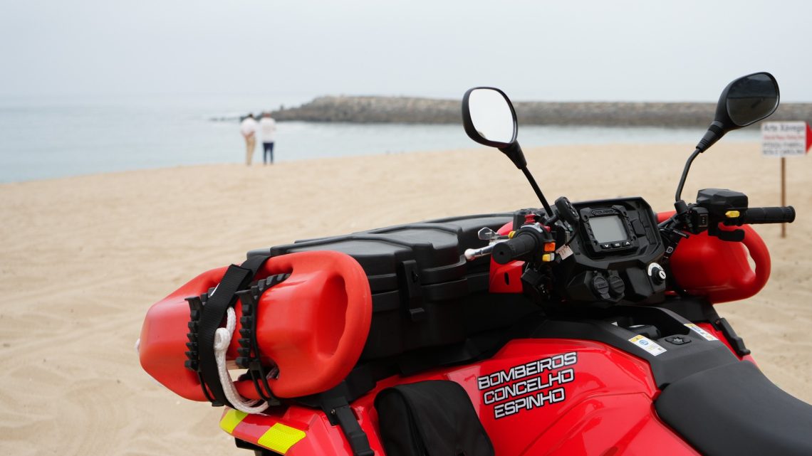 Município de Espinho entrega moto 4×4 ao Dispositivo de Salvamento Aquático Município de Espinho entrega moto 4×4 ao Dispositivo de Salvamento Aquático