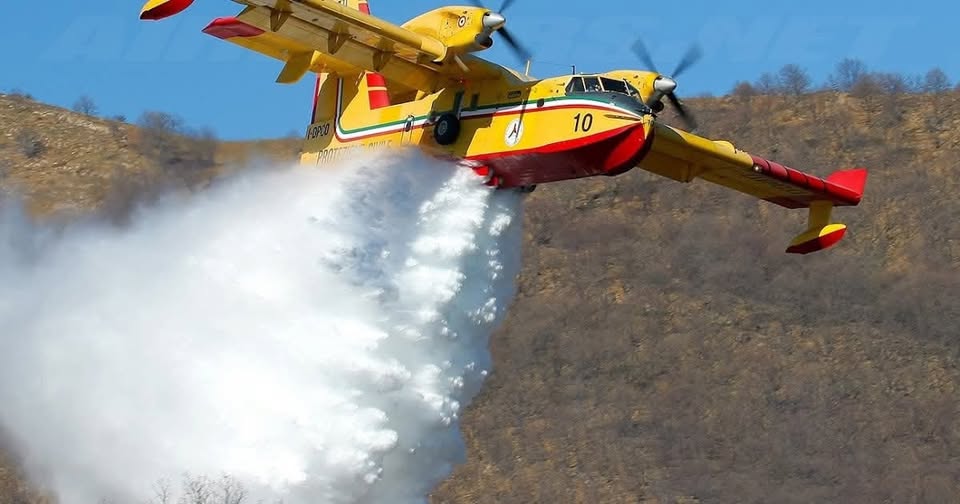 Aviões de combate a incêndios solicitados por Portugal podem chegar este domingo Aviões de combate a incêndios solicitados por Portugal podem chegar este domingo