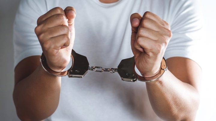 PSP detém dois homens em Gondomar e Maia para cumprimento de penas de prisão