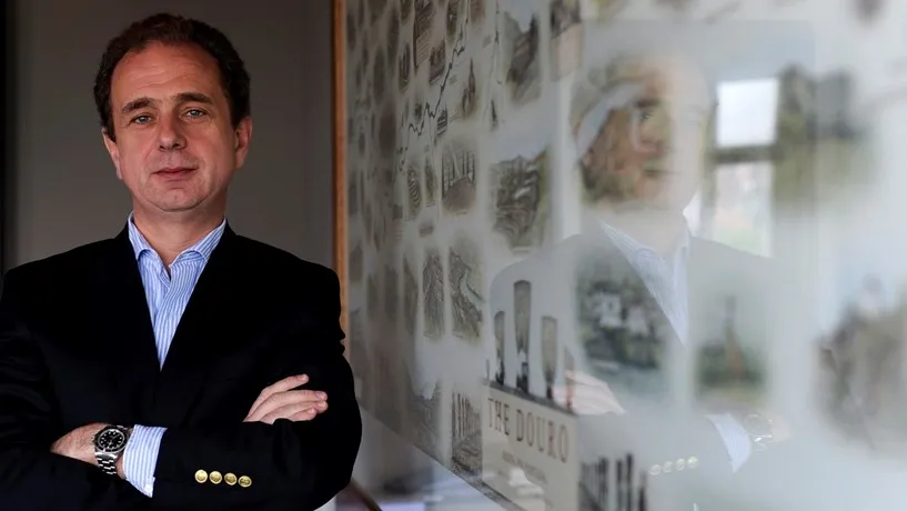 Fernando Cunha Guedes é eleito presidente interino da Fundação de Serralves após renúncia de Isabel Pires de Lima Fernando Cunha Guedes é eleito presidente interino da Fundação de Serralves após renúncia de Isabel Pires de Lima
