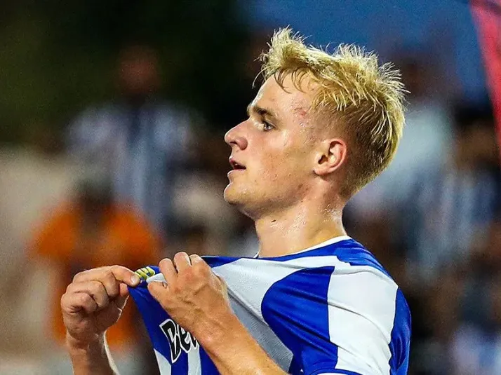 FC Porto vence em Barcelos e soma segundo triunfo consecutivo na I Liga FC Porto vence em Barcelos e soma segundo triunfo consecutivo na I Liga