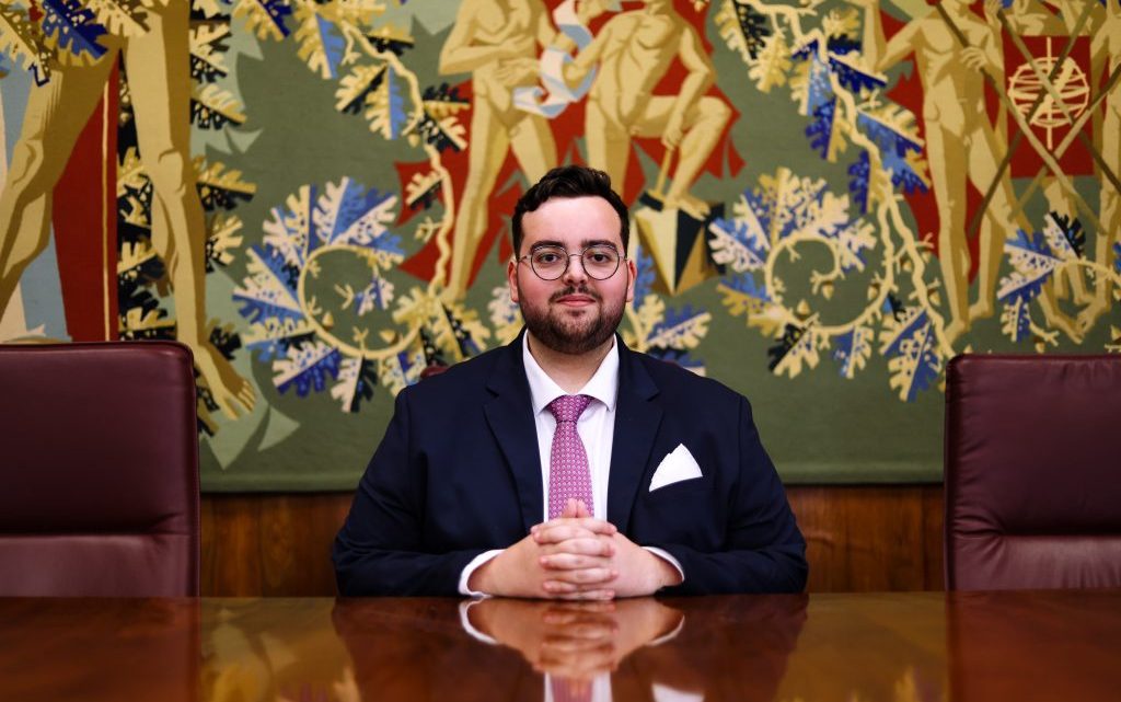 Estudante do concelho de Paredes representa Portugal na Competição Brasileira de Arbitragem e Mediação Empresarial