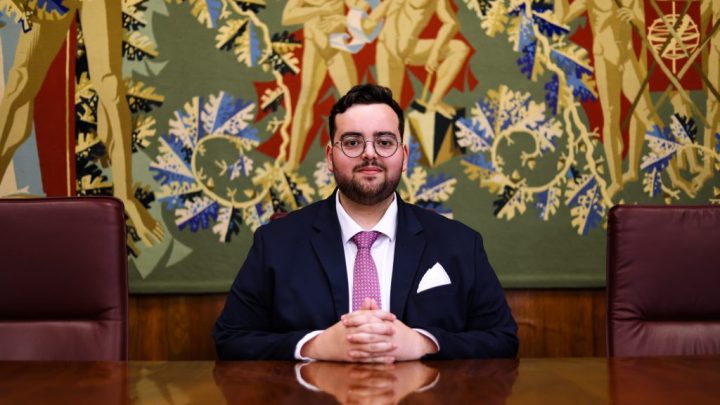 Estudante do concelho de Paredes representa Portugal na Competição Brasileira de Arbitragem e Mediação Empresarial