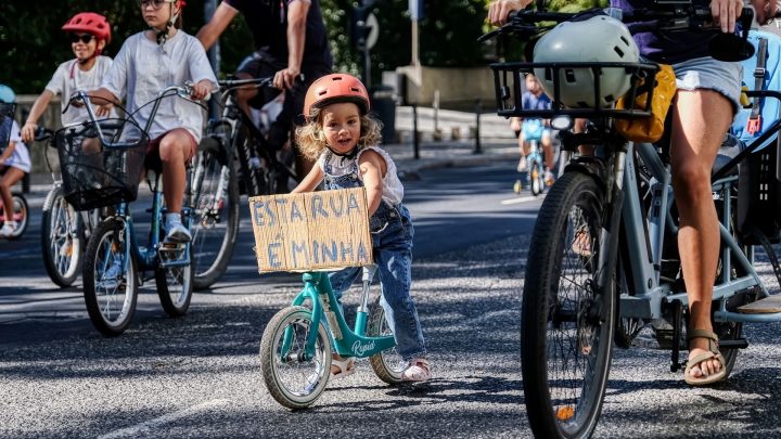 Porto, Gaia, Gondomar e Matosinhos recebem nova edição da Kidical Mass esta sexta, sábado e domingo
