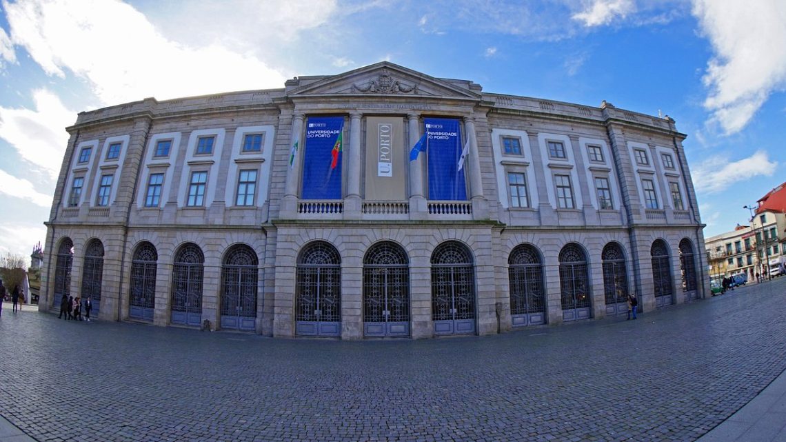 Universidade do Porto sob tensão: críticas da FAP e ameaças ao reitor em destaque no Parlamento Universidade do Porto sob tensão: críticas da FAP e ameaças ao reitor em destaque no Parlamento