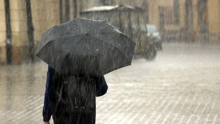 Depressão Gabrielle coloca todos os distritos de Portugal continental sob aviso amarelo