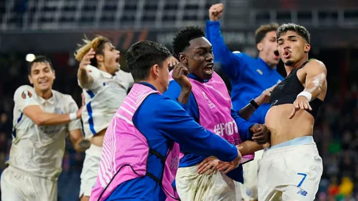 Golo nos descontos dá triunfo ao FC Porto na estreia da Liga Europa