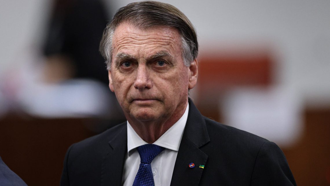 Jair Bolsonaro condenado a 27 anos e 3 meses de prisão pelo Supremo Tribunal Federal do Brasil