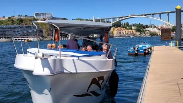 CDU exige restabelecimento da ligação fluvial entre Porto e Gaia suspensa no domingo