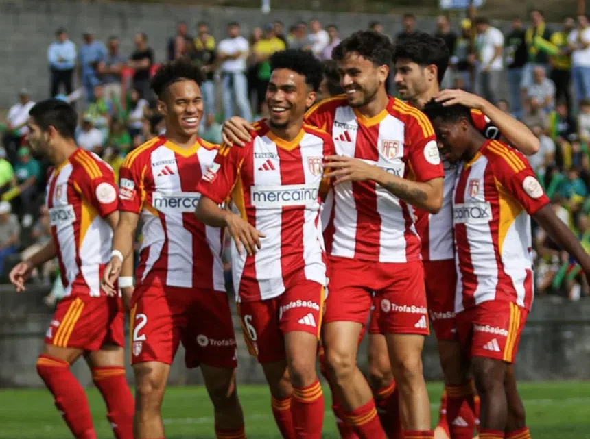 Aves SAD estreia-se na Taça de Portugal com goleada em Fornos de Algodres (0-7) Aves SAD estreia-se na Taça de Portugal com goleada em Fornos de Algodres (0-7)