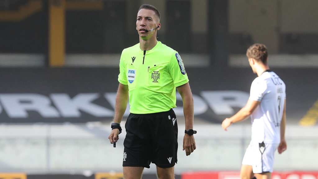 Miguel Nogueira nomeado para clássico FC Porto vs Benfica na Liga Miguel Nogueira nomeado para clássico FC Porto vs Benfica na Liga