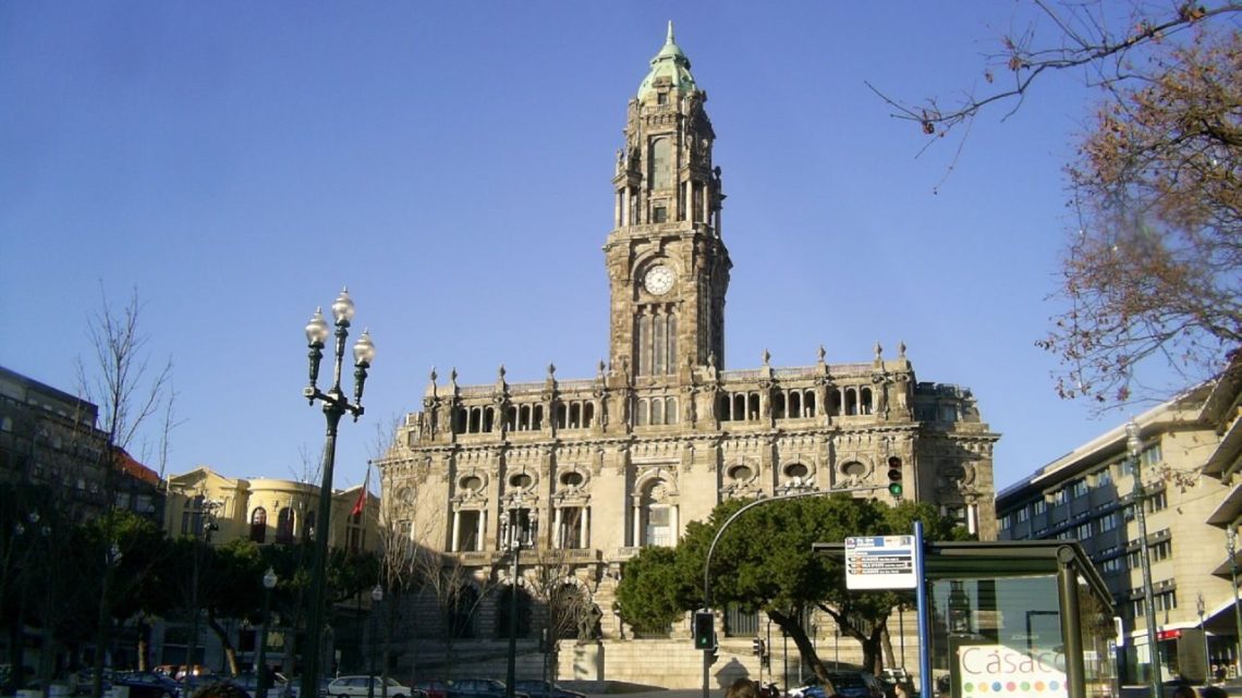 Porto: Sondagem mostra empate técnico entre Pedro Duarte e Manuel Pizarro a 12 dias das eleições Porto: Sondagem mostra empate técnico entre Pedro Duarte e Manuel Pizarro a 12 dias das eleições