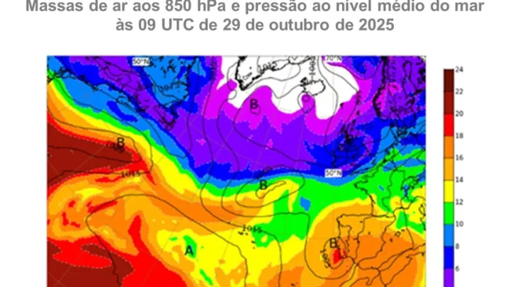 Chuva e trovoada colocam todos os distritos de Portugal continental sob aviso amarelo na terça-feira