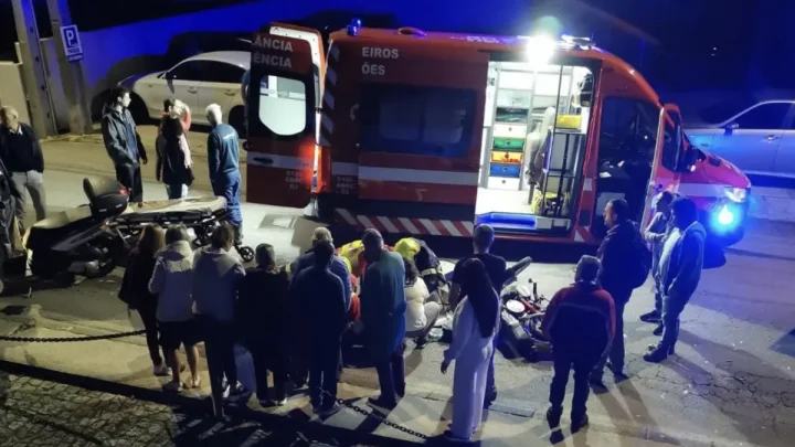 Homem ferido em colisão entre carro e mota em Oliveira de Azeméis