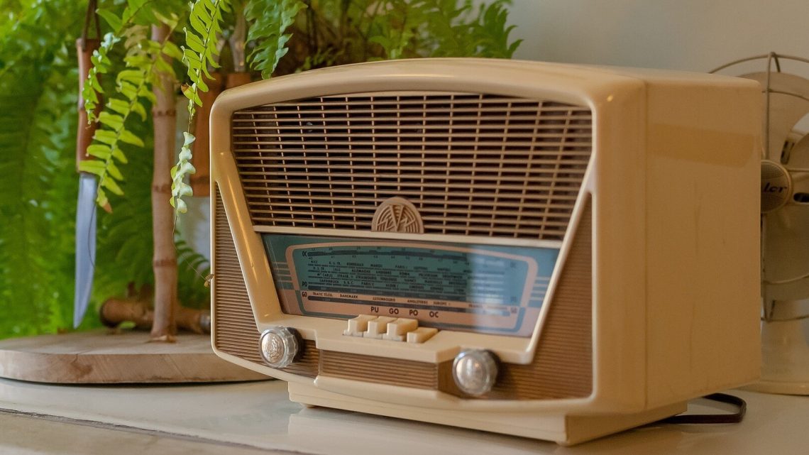 Debate na Póvoa de Varzim aborda o papel das rádios piratas na comunicação social contemporânea Debate na Póvoa de Varzim aborda o papel das rádios piratas na comunicação social contemporânea