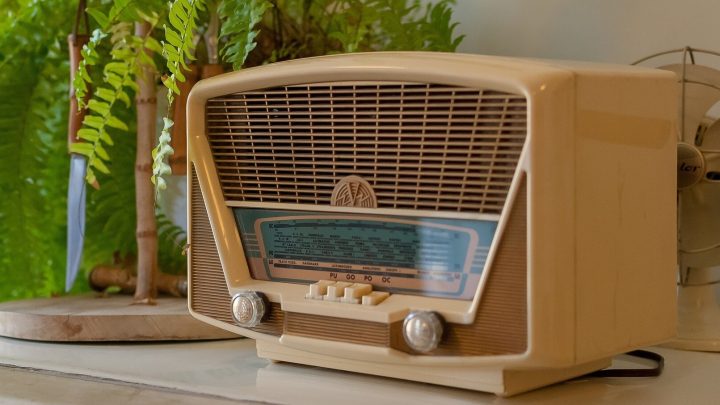 Debate na Póvoa de Varzim aborda o papel das rádios piratas na comunicação social contemporânea