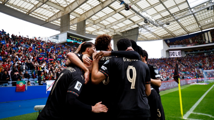 Portugal goleia Arménia 9-1 e garante lugar no Campeonato do Mundo de Futebol