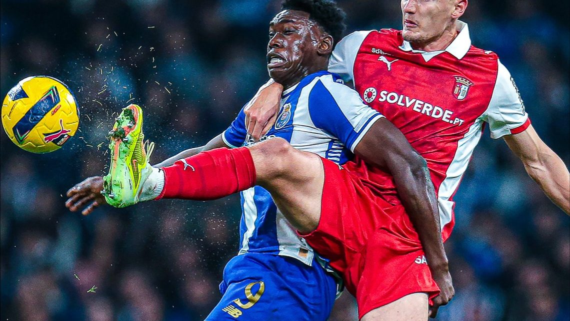 FC Porto vence o Braga e mantém liderança isolada da I Liga (2-1)