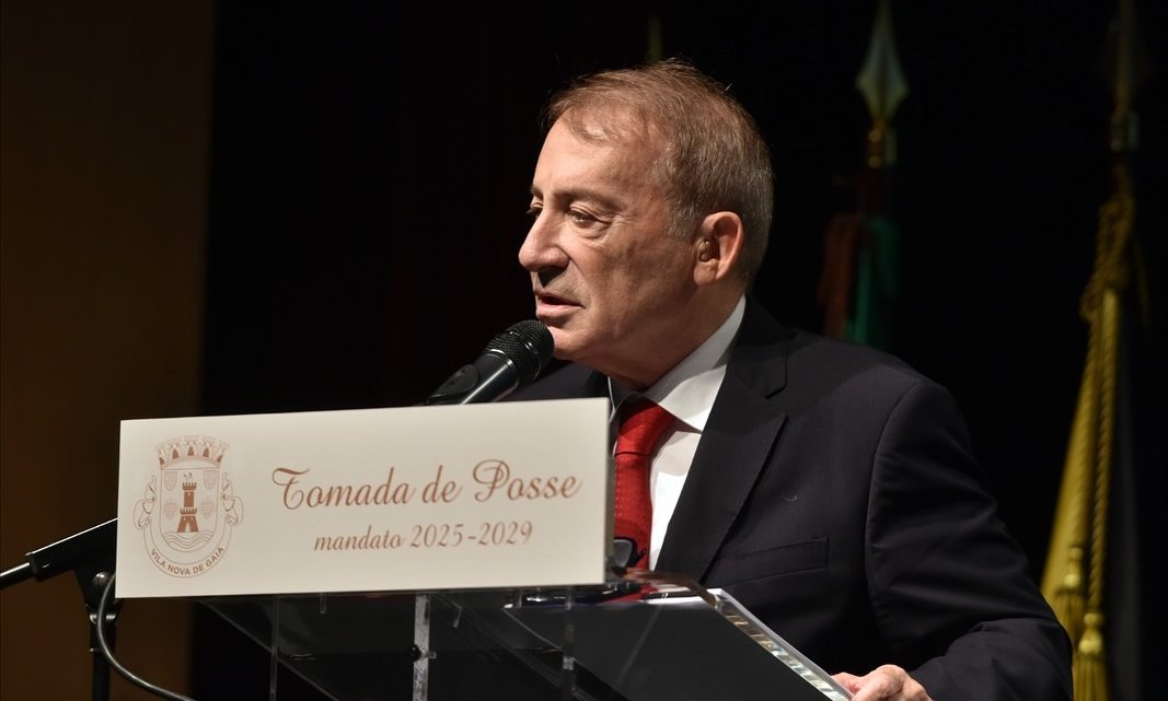 Tribunal de Gaia condena Luís Filipe Menezes a indemnizar Eduardo Vítor Rodrigues por difamação