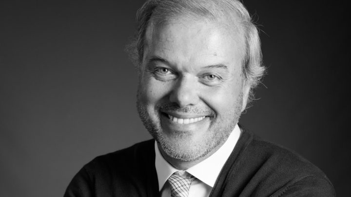 Eduardo Sá regressa a Santa Maria da Feira para refletir sobre o “Tempo sem Relógio”