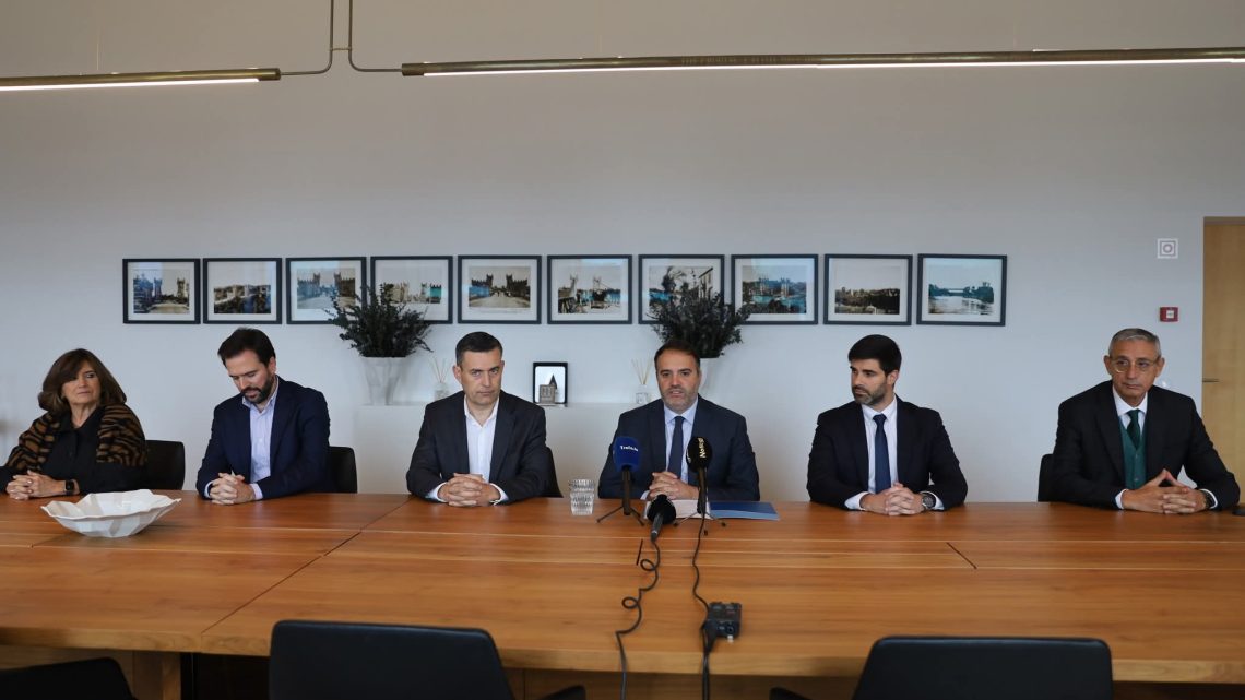 Acordo na Câmara da Trofa atribui pelouros a vereadores socialistas