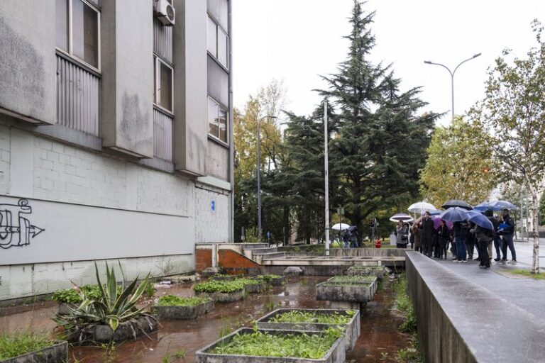 Câmara do Porto avalia estado do antigo Hotel Nave e prepara intervenção para travar ocupações