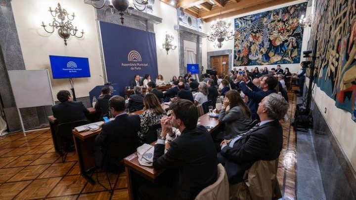 Executivo do Porto aprova regresso à ANMP e assinala “novo ciclo” político na cidade