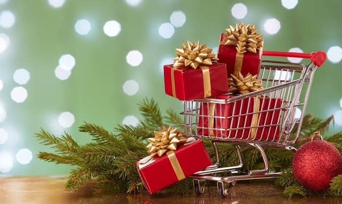 Venda de Natal da Liga dos Amigos do Hospital de Matosinhos já abriu ao público