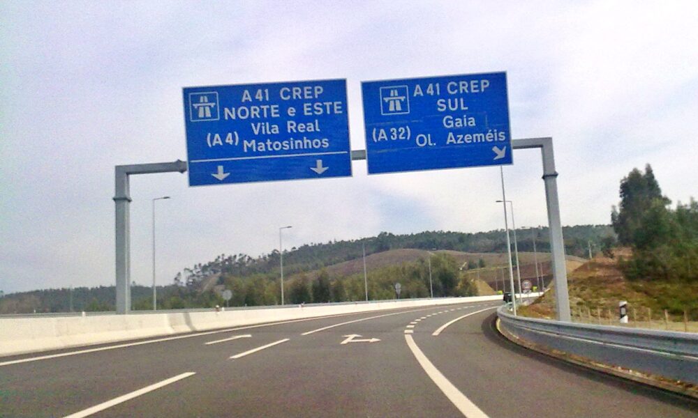 Pesados deixam de pagar portagem na A41 nas horas de ponta a partir de março para aliviar trânsito na VCI